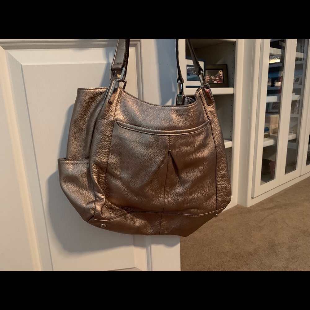 Perlina leather handbag